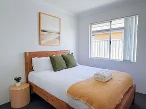 Brabham Modern Stay Close to Swan Valley - Image 5
