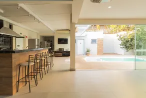 Heated pool, Gourmet/Events Area - Image 5