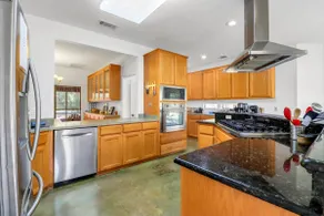 Stylish Kyle Home with Pool & Porch - Image 5