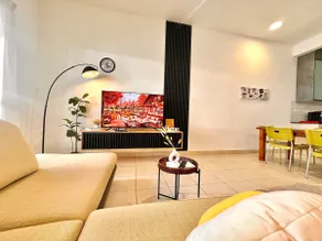 Sbn｜Zhanyue · 4 bedrooms 3 bathrooms Floating Bed Theme · Close to the Park · Accessible Friendly｜12pax@ainsdale Park - Image 3