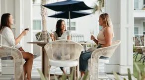 Landing | Incredible 1BD, Clubhouse, Pool - Image 4
