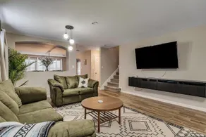SeaWorld | Lackland | BMT | game room | sleeps 11 - Image 3