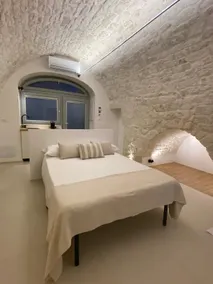 Suite Prima Pietra with mini pool - Image 4