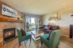 1-Bedroom InnWest Condo – Hot Tub & Alpine Views - Image 5