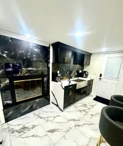 The Luxe Hideaway Apartment in Colonia - Image 5