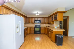 Retreat in Your Private Main Floor w/Huge Backyard - Image 5