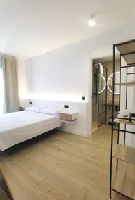 Manzano Palace 1, Apartment Obispo 006 - Image 3