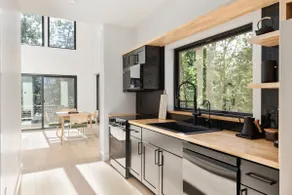 NEW* Modern Nordic Style Cabin w Hot Tub - Image 5