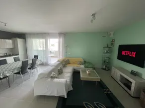 Apartment with parking - Image 2