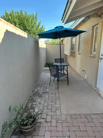 Mid-Century Beauty - Image 4