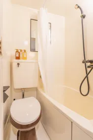Perfect for nomads, between 2 JR & Kintetsu stations, ”Minimalist rooms that are just right for work/leisure” - Image 2