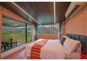 3BHK|Couple friendly|Fussball & PoolTable|City Mid - Image 2