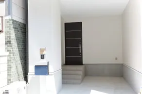 Osaka Rail Cottage, 7 min JR Kyobashi, 3-Story House,Parking - Image 3