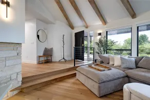 Canyon Ridge Retreat | 4 Bedroom Home in Portland - Image 4