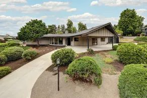 Canyon Ridge Retreat | 4 Bedroom Home in Portland - Image 3