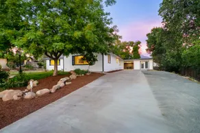 The Fairway House at River Island Golf Course - Image 3