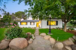 The Fairway House at River Island Golf Course - Image 5