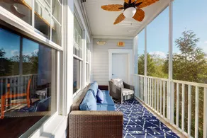 Bayside Resort: Golf Gym Pools & Private W/D - Image 2