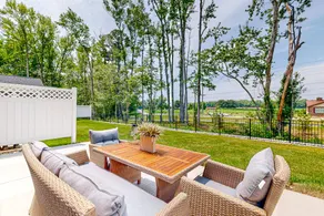 Charming Bethany Pines Townhouse with Pool & Patio - Image 2