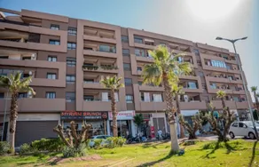 Red City Apartment - Image 2