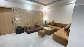 Joy near the falls | 1 Bhk near secret waterfall - Image 2