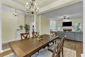Beautiful Spacious Home near Deer Creek Eastchase - Image 3