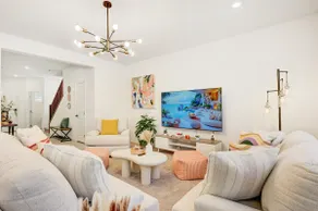 Near Strip•Comfy 6BR7 Beds Villa•Foosball Game Fun - Image 4