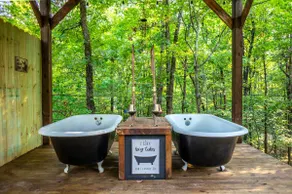 Sasquatch soak shack - Image 3