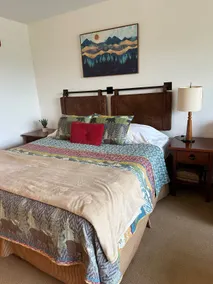 Cozy Studio•Resort Stay•Mountain Creek Pool&Hiking - Image 3