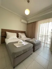 Basic Stay - Image 2