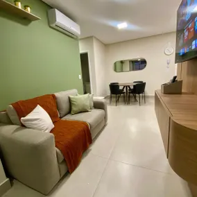 New, modern and well located! - Image 3