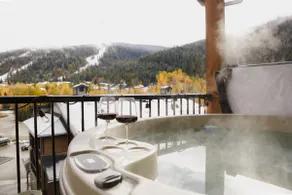 Near Bike Park & Golf | Hot Tub · Arcade - Image 2