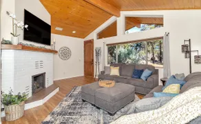Dream Vacation Spot in the Pines 4 bedrooms - Image 4