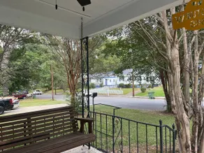 The Beltline Bungalow - Image 5