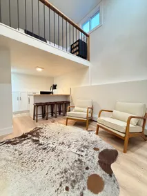 Chic loft Elmont, NY - Image 4
