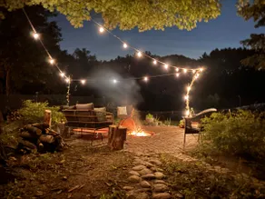 Entire Private Home on 2 Acres-Walk2Town-Fireplace - Image 3