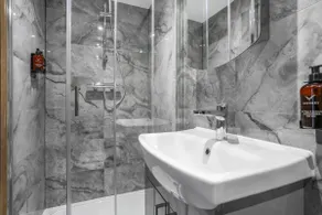 Hyde Park - Standard 1 bed - Image 5
