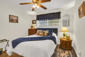 The Garden View | Near DFW Airport & AT&T stadium - Image 2