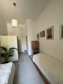 Historic apartment in the center - Image 3