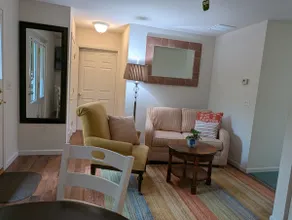 Cozy Coastal Charmer 10 Minutes to Bethany Beach - Image 3