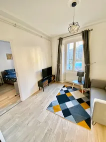 Charming 3-room apartment - Image 2