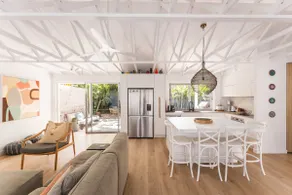 A beautiful Noosa Gem in Sunrise Beach - Image 2