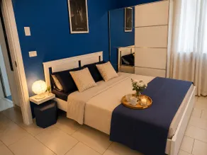 Elegant two-room apartment with free parking - Image 2