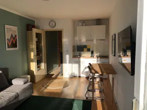Small, cozy and sunny - Image 2