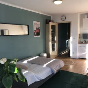 Small, cozy and sunny - Image 4