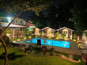 Meadow Hollow - Peaceful Cottage with pool view - Image 3