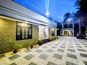 Sarovaram Guest house - Image 3