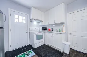 Entire House with Free P - Image 2