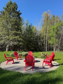 Pet-friendly Cottage on 2.5 acres | Near Petoskey - Image 2