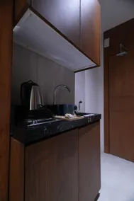 Comfortable Studio Opposite Specialist Hospital 305 - Image 3